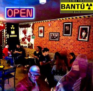 Bantú Bar        