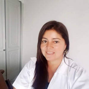 Dra. Laura Santamaria